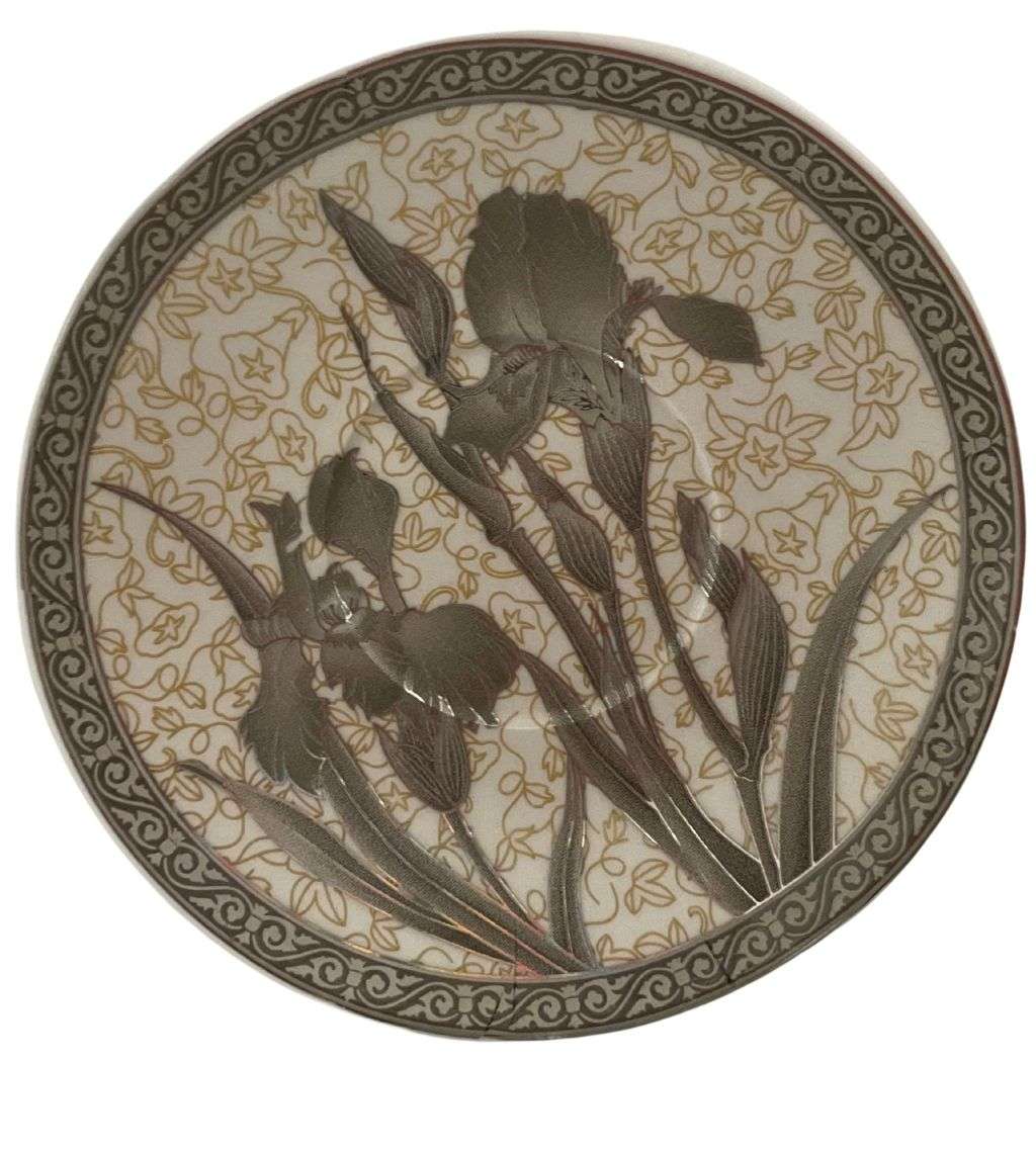 Reduced! -12-Piece Vintage Yamasen Gold Collection Espresso Cups and Saucers - Fine Porcelain, 24K