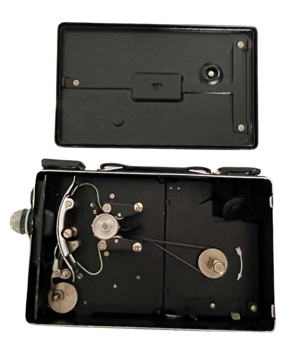 Vintage 1930s CINE Kodak Model BB Junior 16mm Film Camera & Bilora Blitz-Box 120 Film Camera 1948