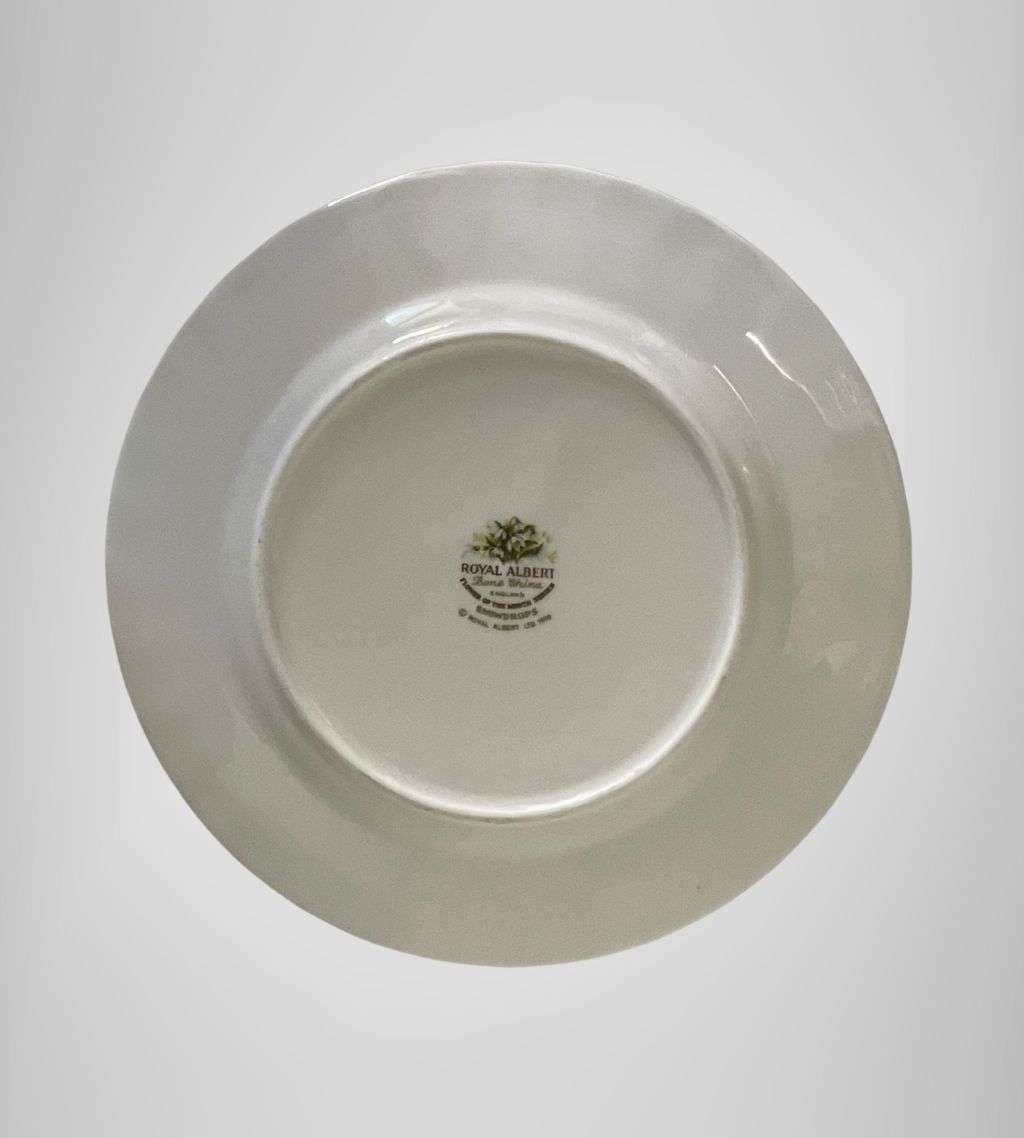 Vintage Royal Albert January Flower of the Month Series `Snowdrops` Plate - Fine Bone China, 16cm