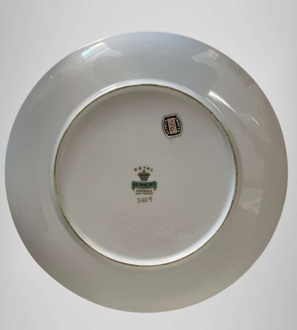 Traditional Royal Vermont Hand-Decorated Porcelain Plate - Ritual Python Dance, 20.3cm