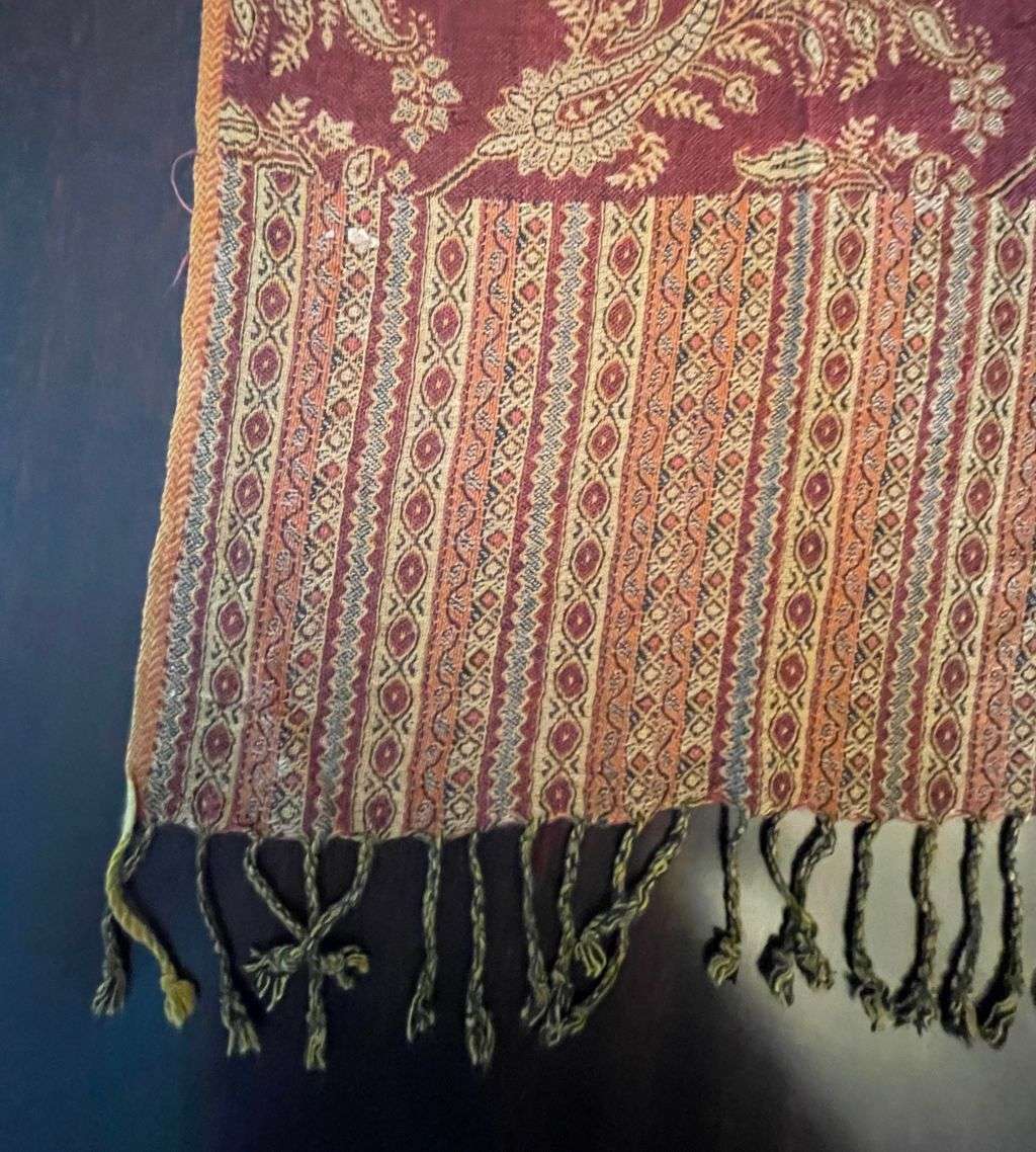 Vintage Luxury Super Soft Cashmere Pashmina Women's Shawl  Tan Beech and Maroon Silk Mix with Fring