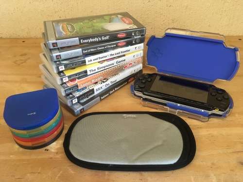 SONY PSP + 7x GAMES + 2GB MEMORY CARD + ACCESSORIES (USED - EXCELLENT CONDITION)