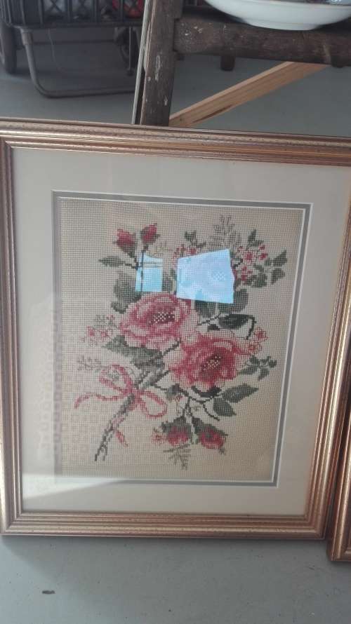 Set of roses tapestry