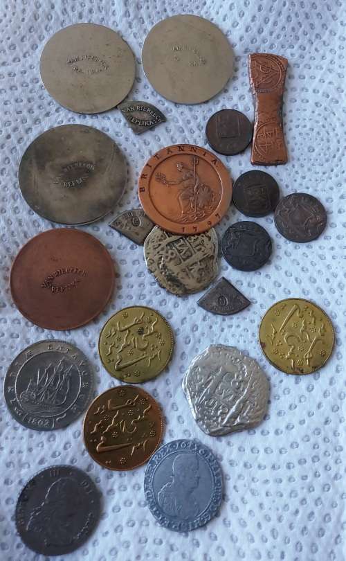 VAN RIEBEECK REPLICA COINS