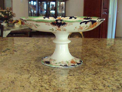 ROYAL DOULTON TAZZA IN THE "TEMPLE" PATTERN