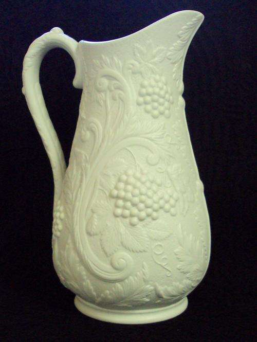 HUGE PORTMEIRION BRITISH HERITAGE COLLECTION JUG