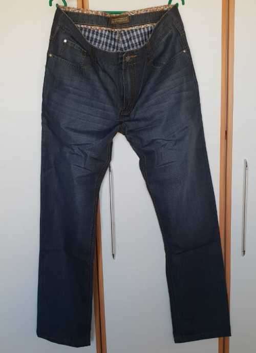 Brand new designer high quality light material business men straight jeans.