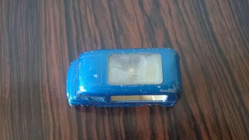 Commer Ice Cream Canteen No. 47 - 1:64 Lesney