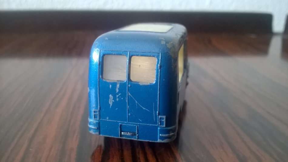 Commer Ice Cream Canteen No. 47 - 1:64 Lesney