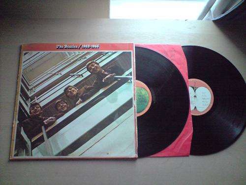 THE BEATLES  1962-1966 RED ALBUM (APPLE)
