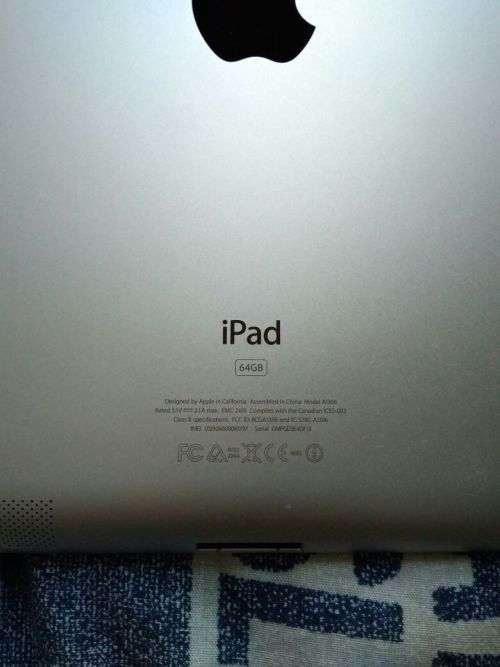 IPAD 2 64GIGS 3G\WIFI