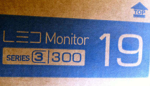 Samsung 19" LED Monitor