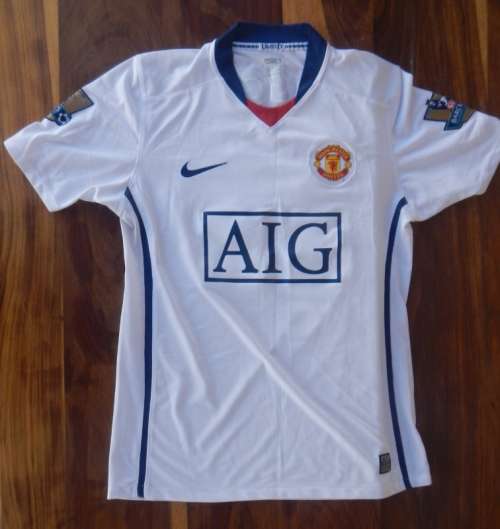 Ryan Giggs autographed shirt