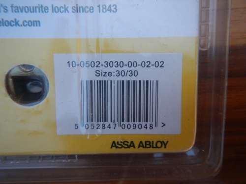 YALE keyed alike cylinder locks - Pack of two