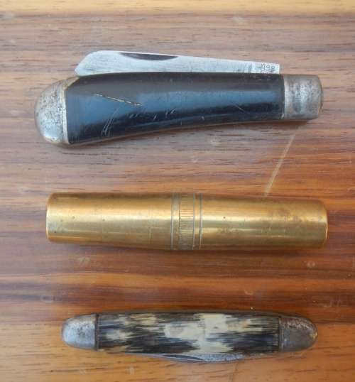 Vintage brass multi tool and 2x pocket knives