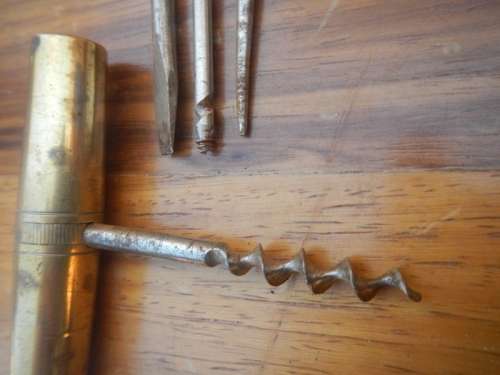 Vintage brass multi tool and 2x pocket knives