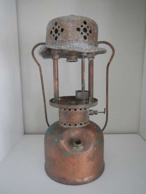 Coleman 241 G Kerosene lantern for spares or display