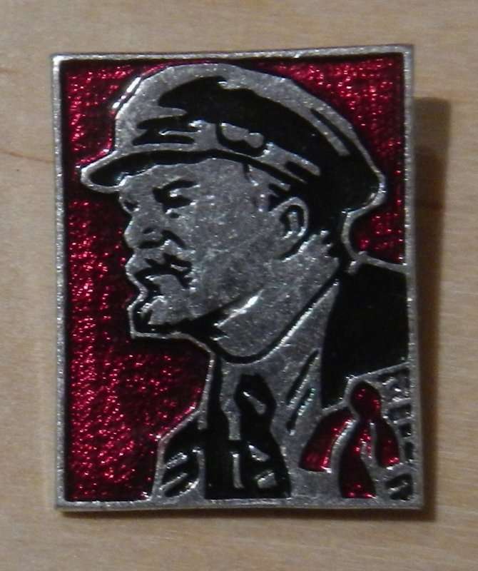 Soviet Russian badges - Lot 3