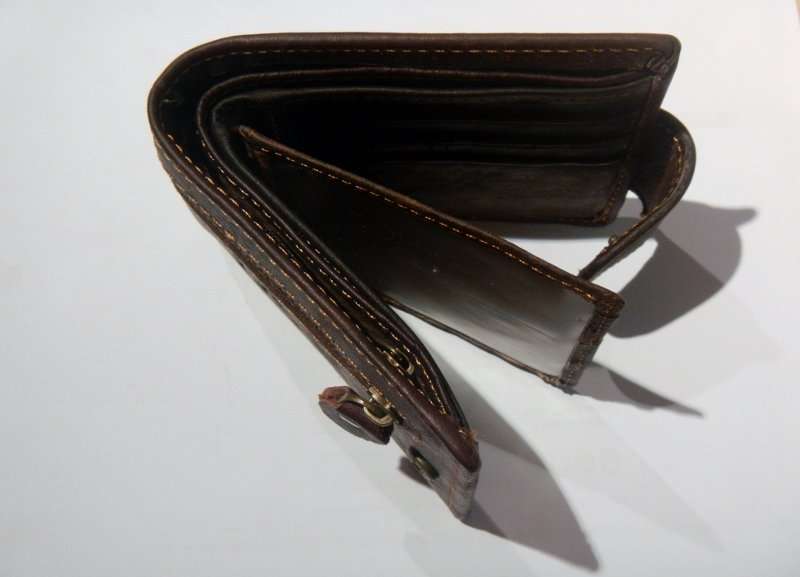 Genuine leather LEE wallet