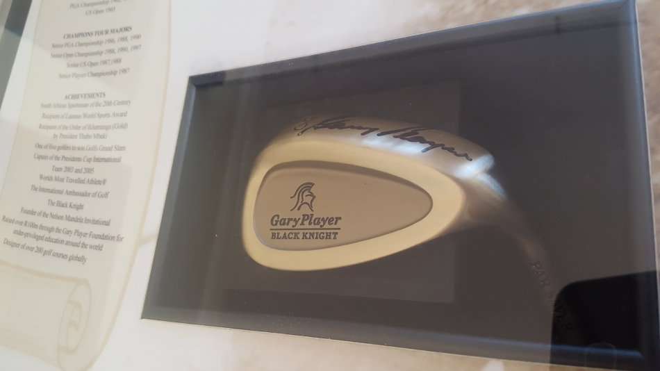 Autographed Gary Player gold club