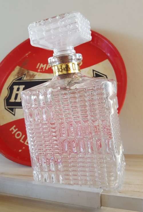 Decanter, vintage Heineken tray and optics