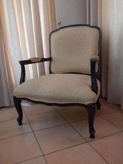 French Style "King Louis" arm chair - Please read shipping instructions