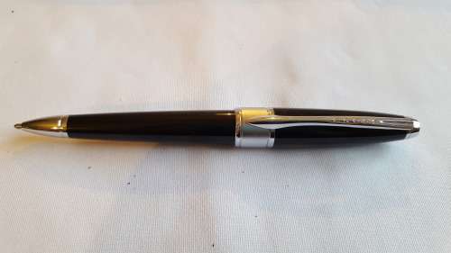 Cross Apogee black ballpoint