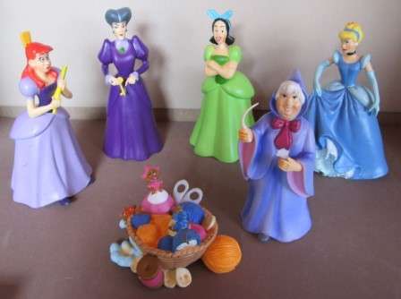 CINDERELLA - 6 PLASTIC FIGURES