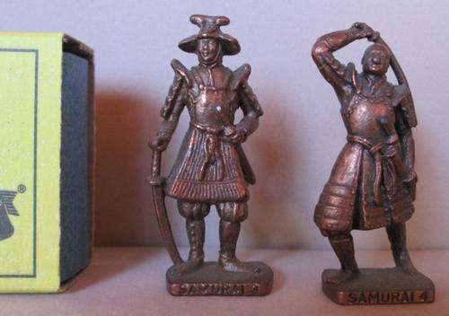2 METAL FIGURES - SAMURAI