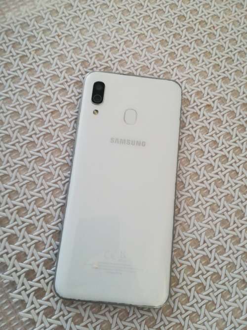 Samsung galaxy A30