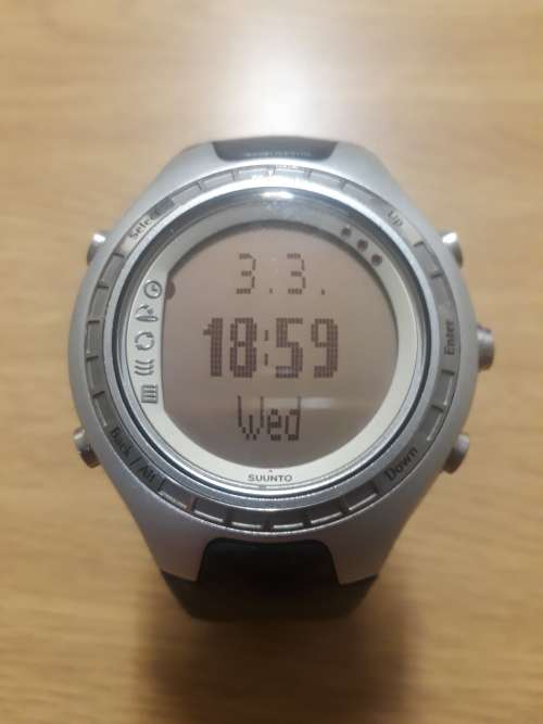 Suunto G6 golf watch