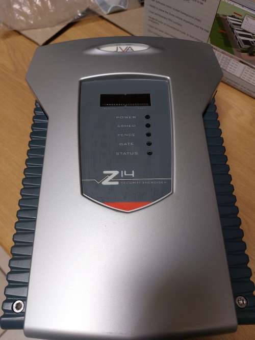 JVA Z14 electric fence energizer