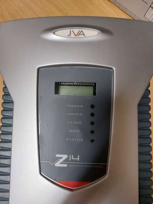 JVA Z14 electric fence energizer