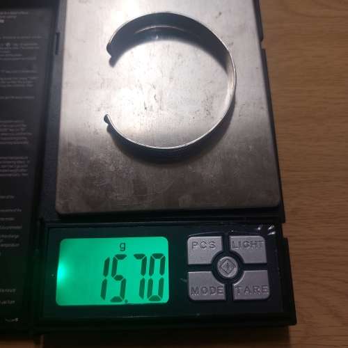 15,7g Sterling silver bangle(see pics)