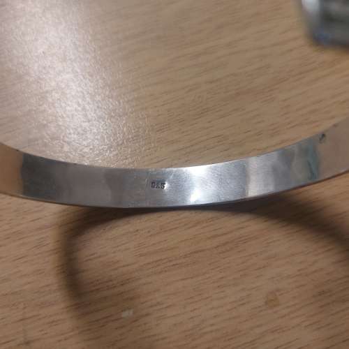 15,7g Sterling silver bangle(see pics)