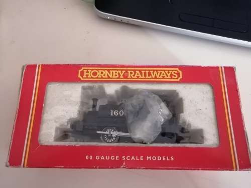 Hornby Railways Model Train R. 337 - Made in England