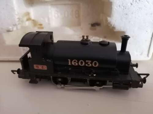 Hornby Railways Model Train R. 337 - Made in England