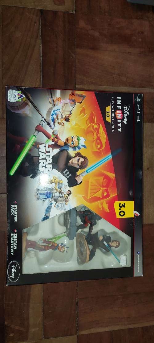 Disney infinity play without limits 3.0 Star Wars starter pack Playstation 3