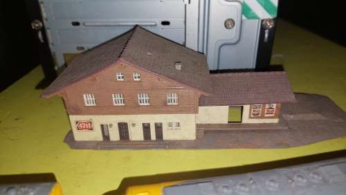 Atlas Diecast Trains and Coaches N scale