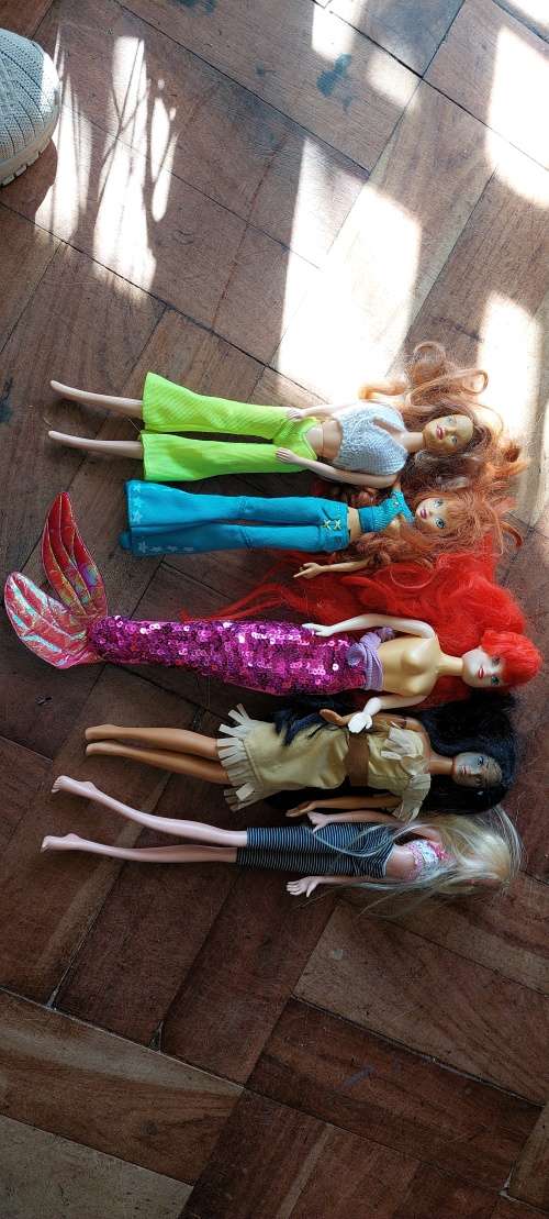 5 x Simba Dolls and other