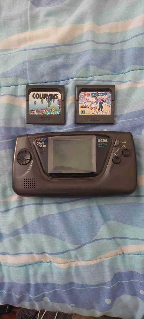 Sega game gear and Sega Mega Drive II (Untested)