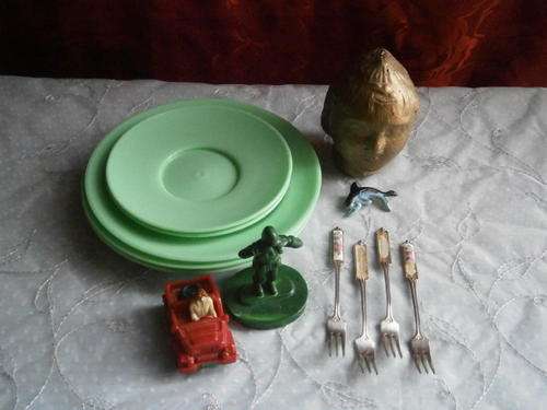 Mixed lot of 14 Items