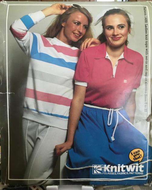 Pattern Knitwit no.1400, ladies knit tops with set-in reglan sleeves, size 6-22