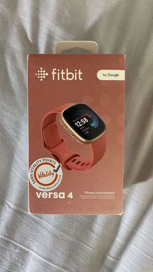 Fitbit Versa 4 (Pink Sand/ Copper Rose Aluminium)