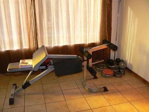 Trojan Gym Bench 400 & Weights