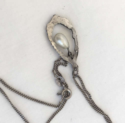 Vintage silver necklace with faux pearl pendant