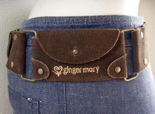 GINGERMARY*Brown Soft Suede Pocket Belt*Bronze Hardware*Size SMALL*