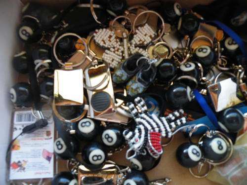 JOB LOT OF KEY RINGS