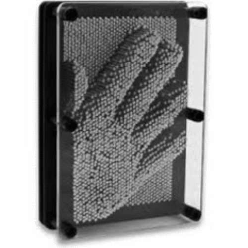 pin art 3 dimensional pin sculpture