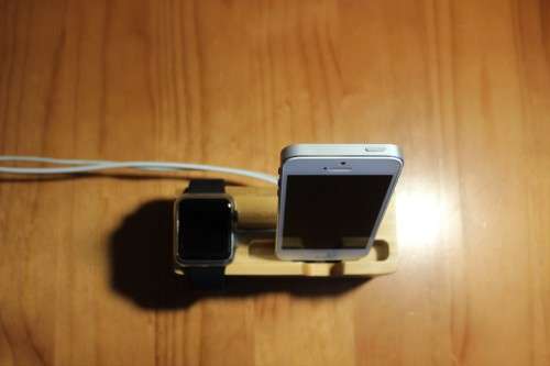 Bamboo iPhone Stand (Also holds Apple Watch) - Lowest Price in South Africa!